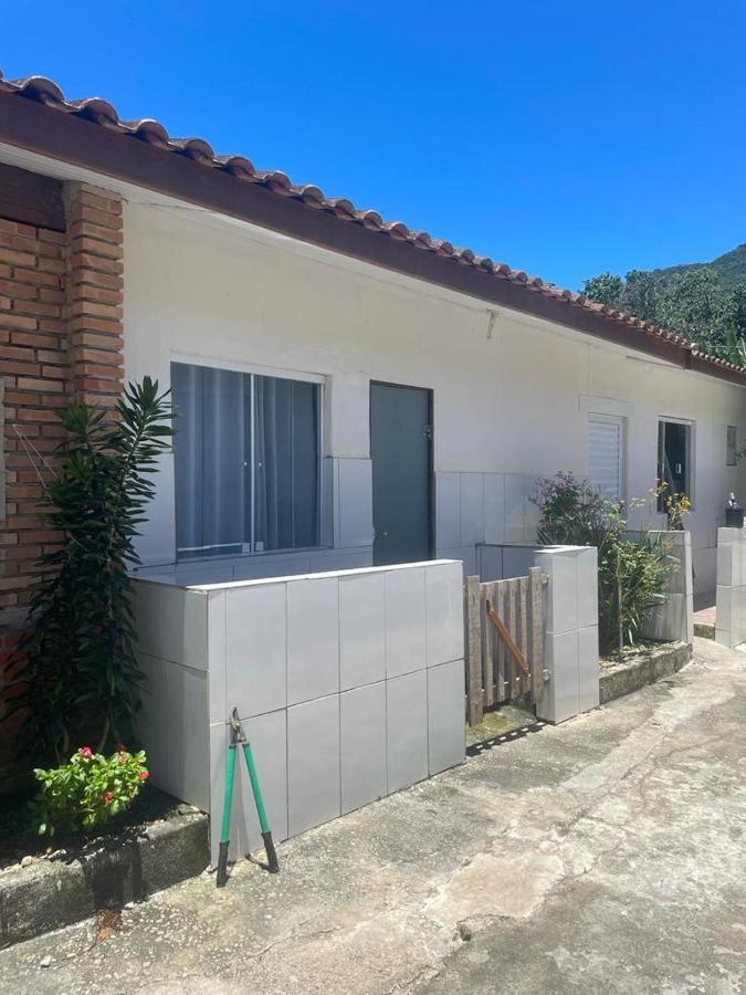 Suites Lesther Ubatuba Exterior foto