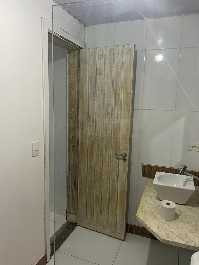 Suites Lesther Ubatuba Exterior foto