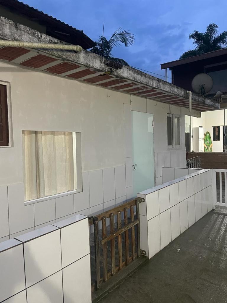 Suites Lesther Ubatuba Exterior foto